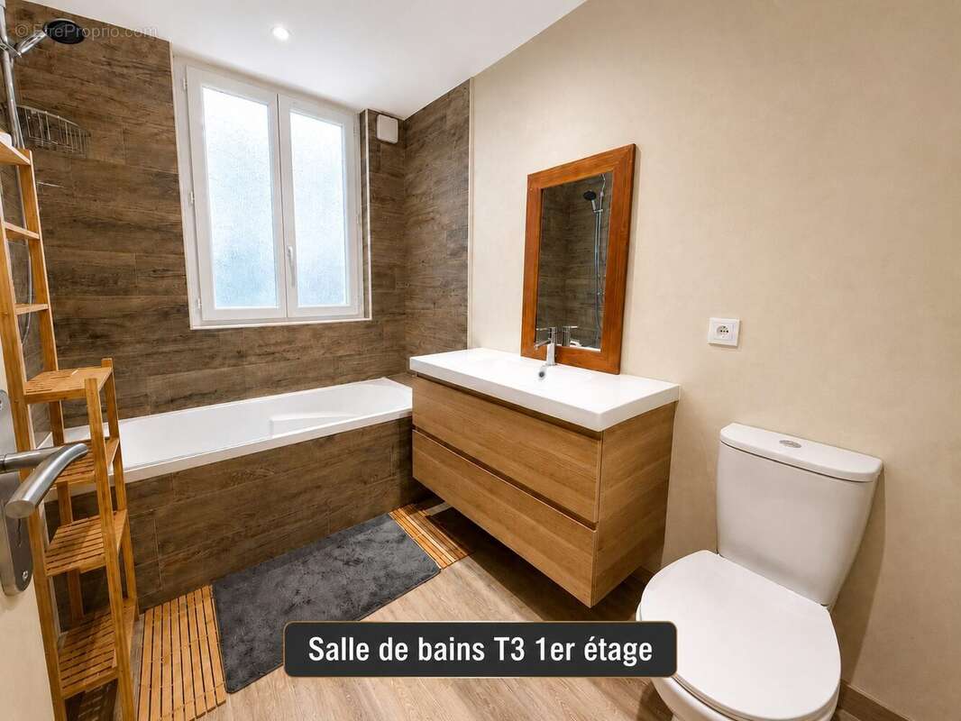 Appartement à SAINT-MAUR-DES-FOSSES