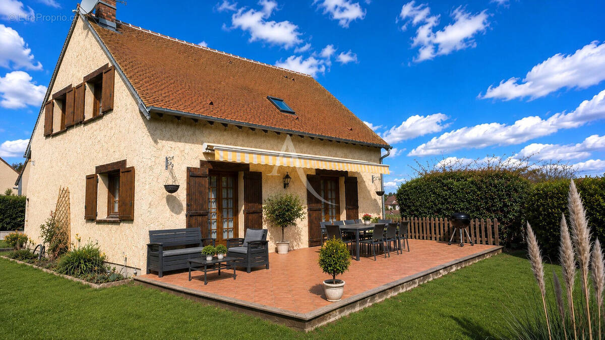 Maison à MARINES