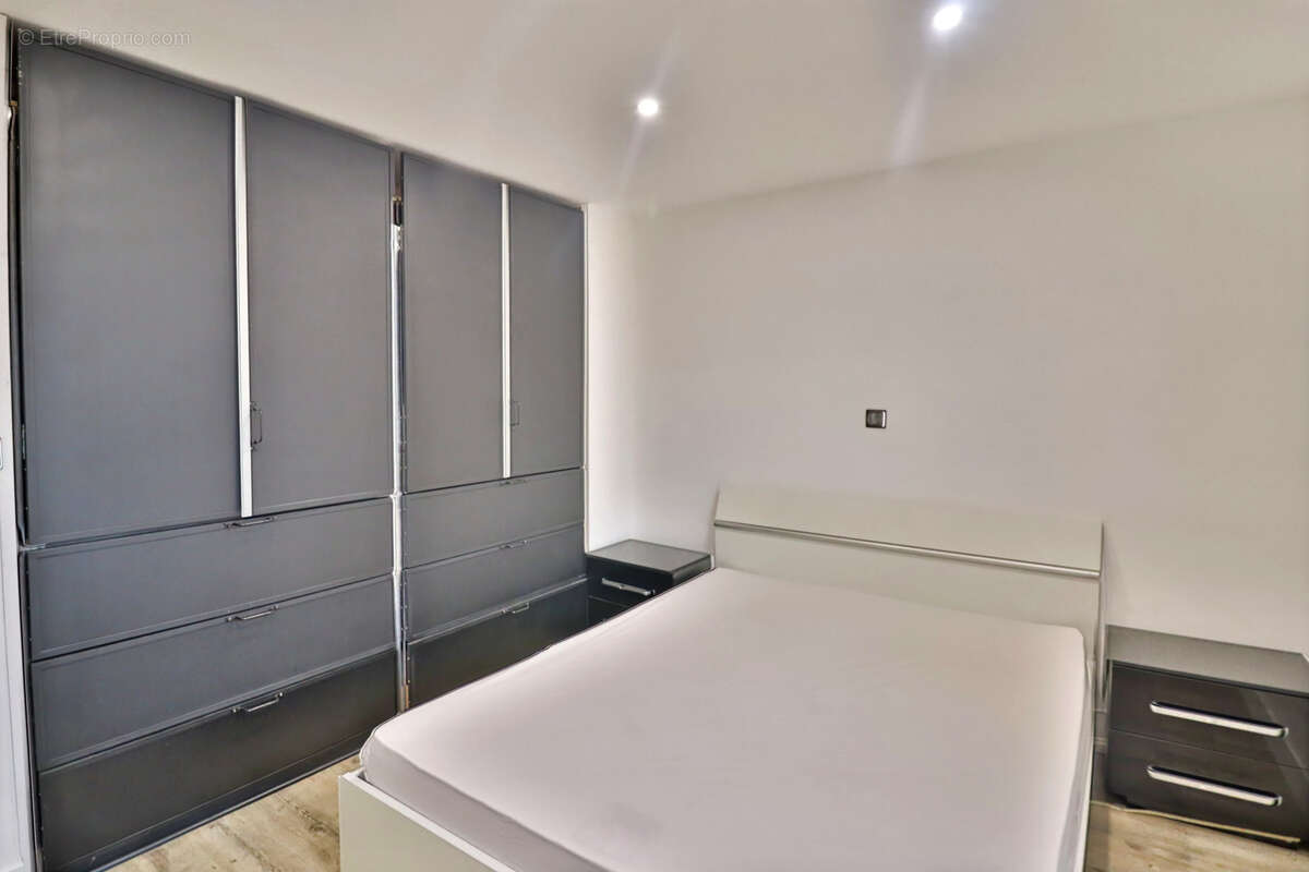 Appartement à SAINTE-SAVINE