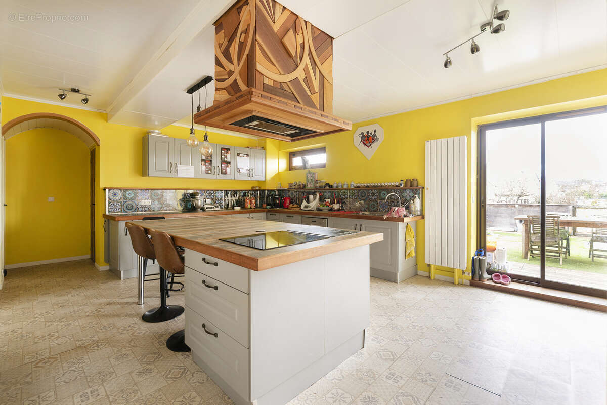 Maison à CERNY