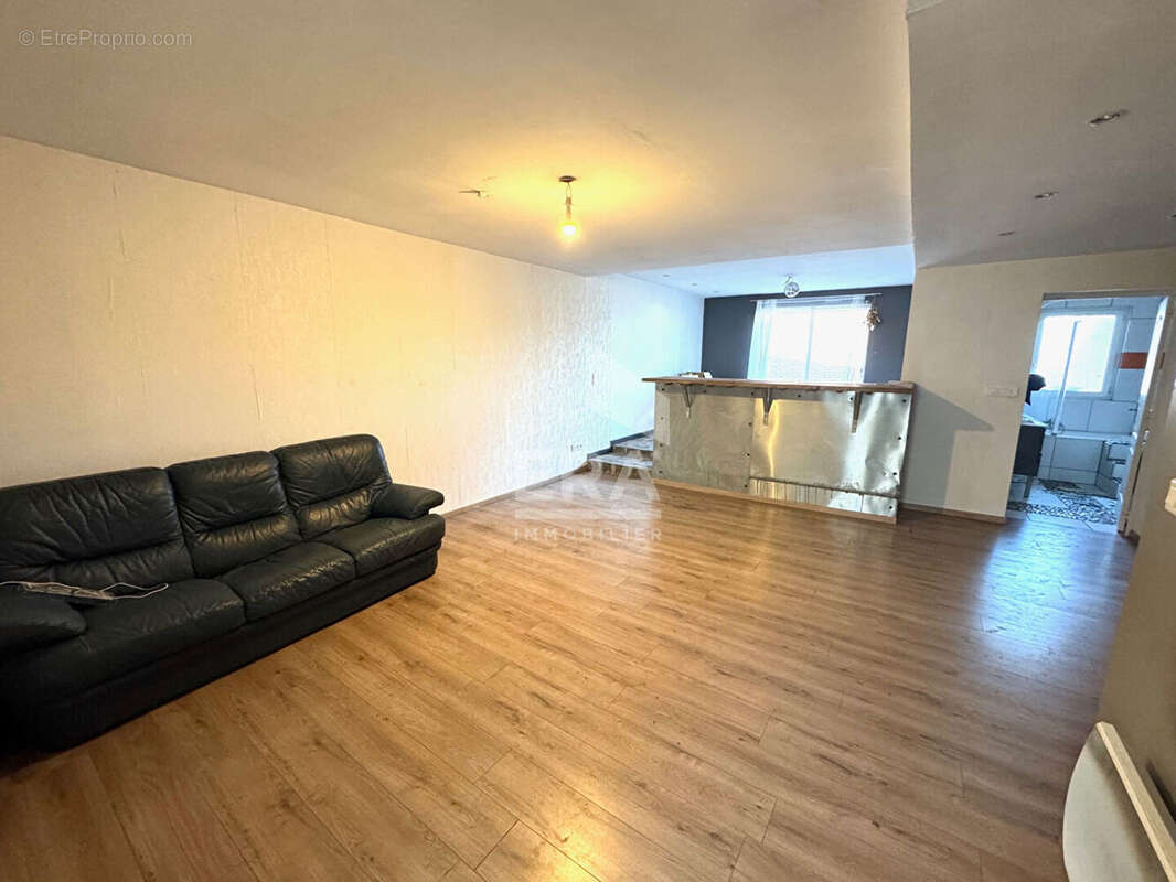 Maison à PONT-A-VENDIN