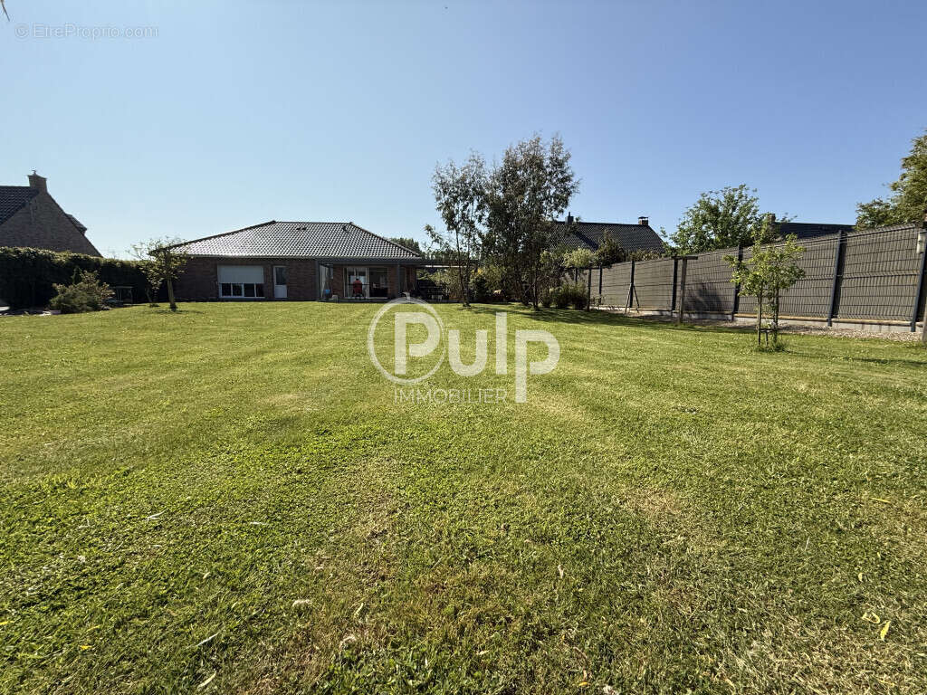 Maison à IZEL-LES-EQUERCHIN