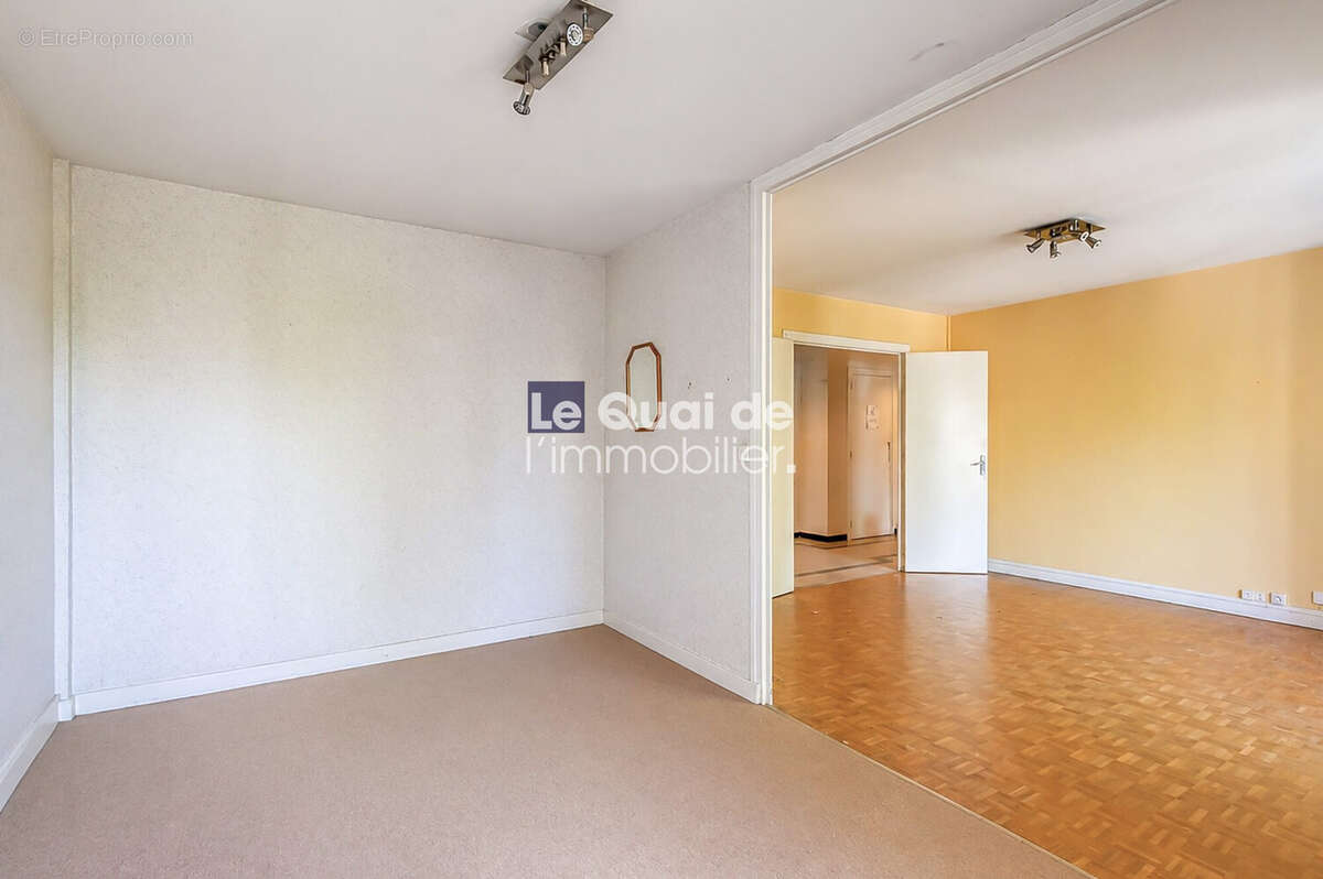 Appartement à MEYLAN