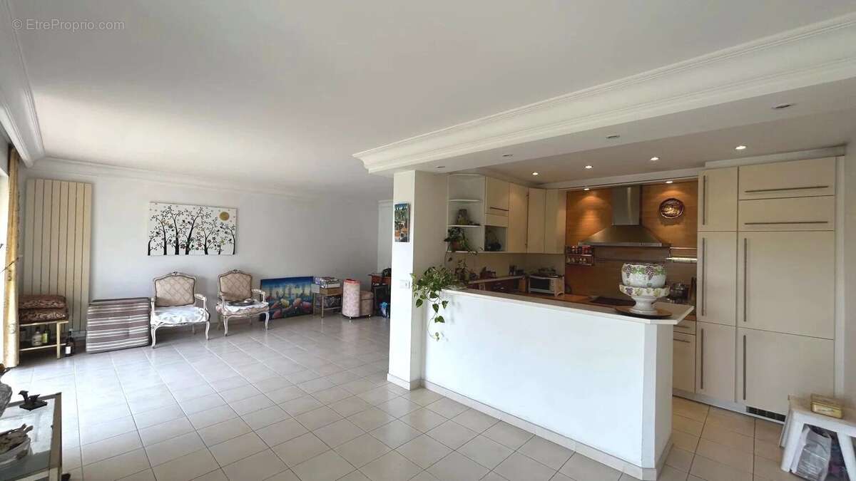 SOUS COMPROMIS - Appartement 3 pièces 80 m² – Résidence prisée avec parc paysager, piscine et terrasse - photo 11