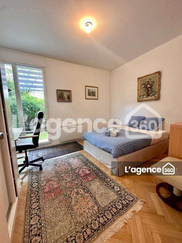 Appartement à GARCHES
