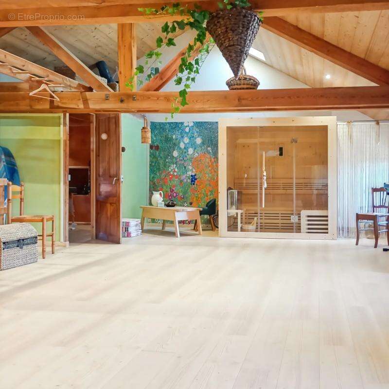 Maison à SAINT-CHRISTOPHE-D&#039;ALLIER