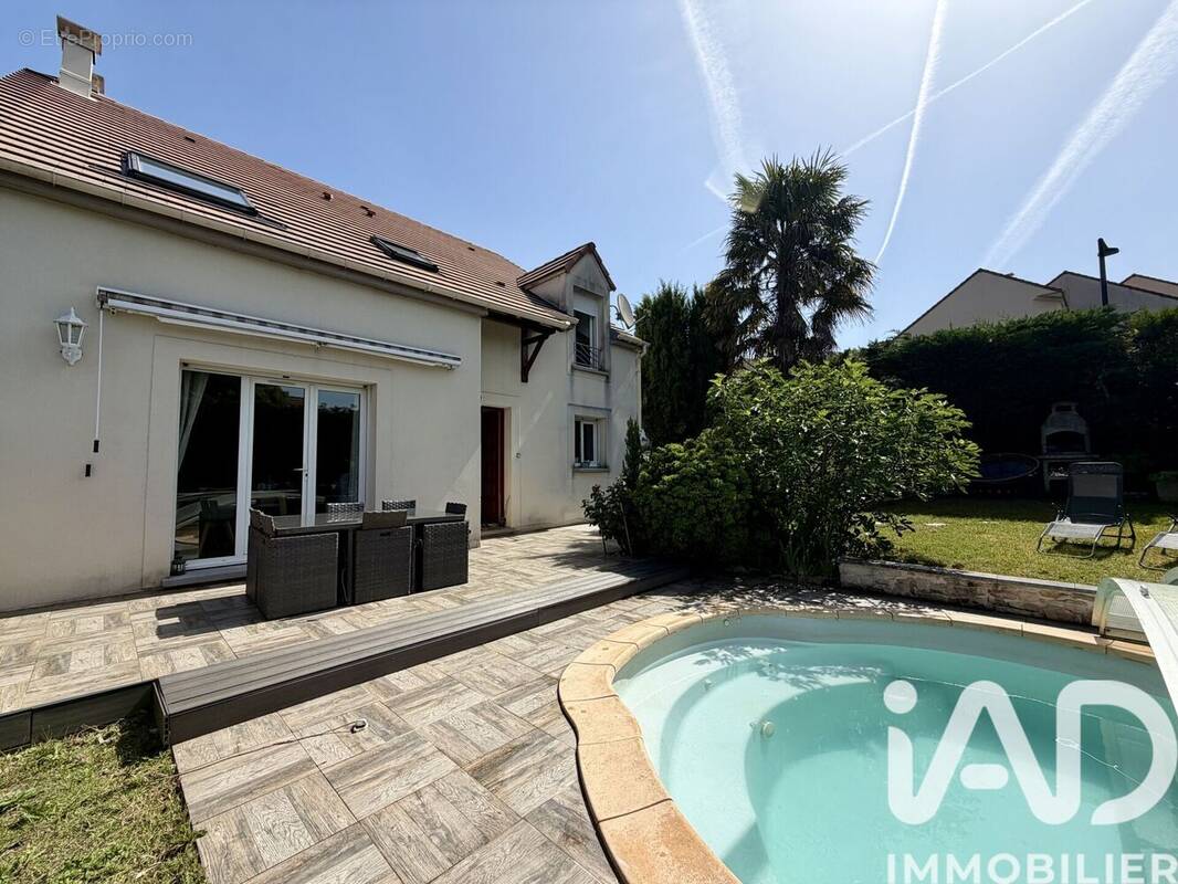 Photo 1 - Maison à MORANGIS