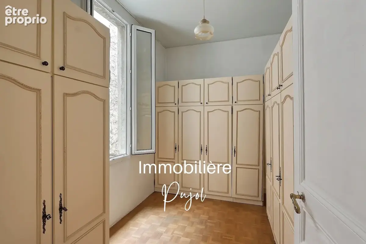 Marseille 8e   Périer   Appartement bourgeois T5 de 149 m2 au dernier étage avec ascenseur - photo 14