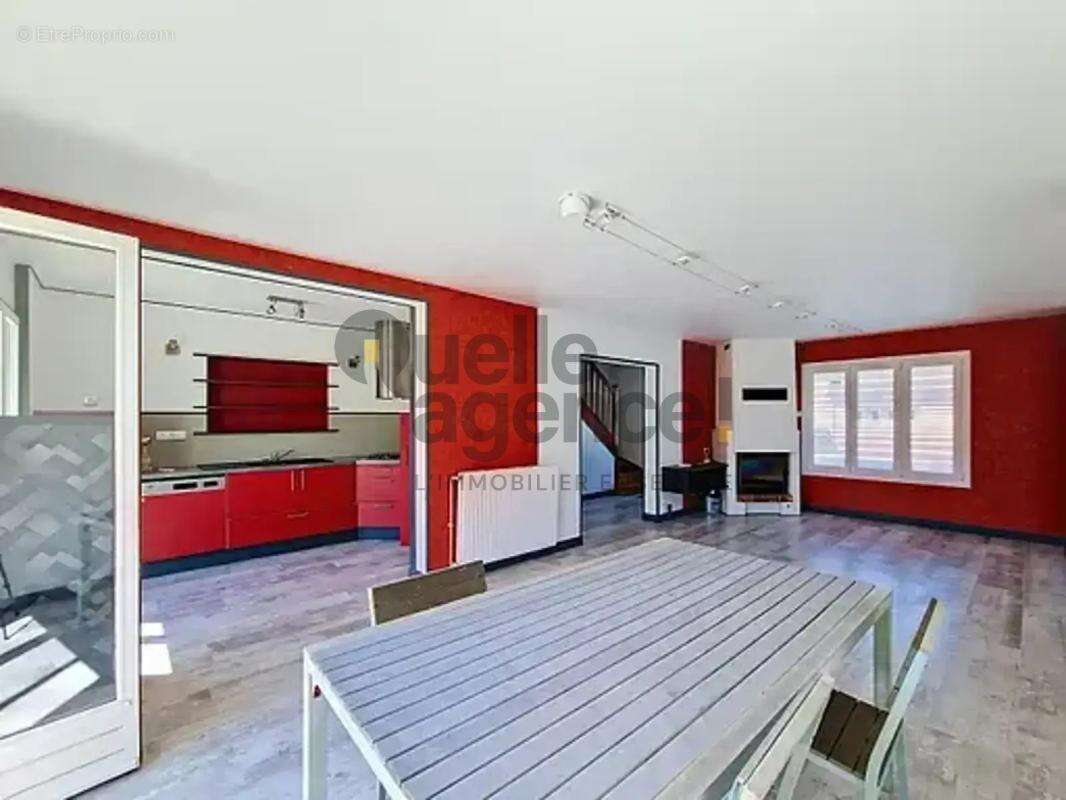 Cavale Blanche - Maison familiale 3 chambres, beau potentiel - photo 3