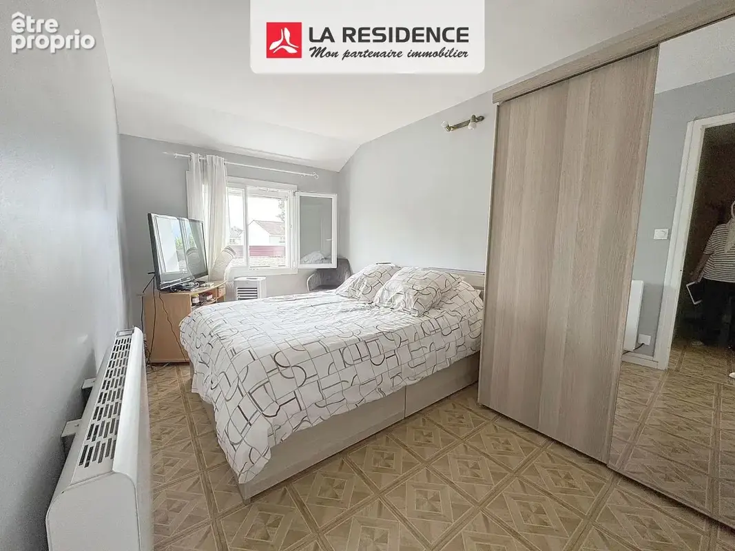 Maison 4 pièces 77 m² à vendre à Stains (93240) - photo 8