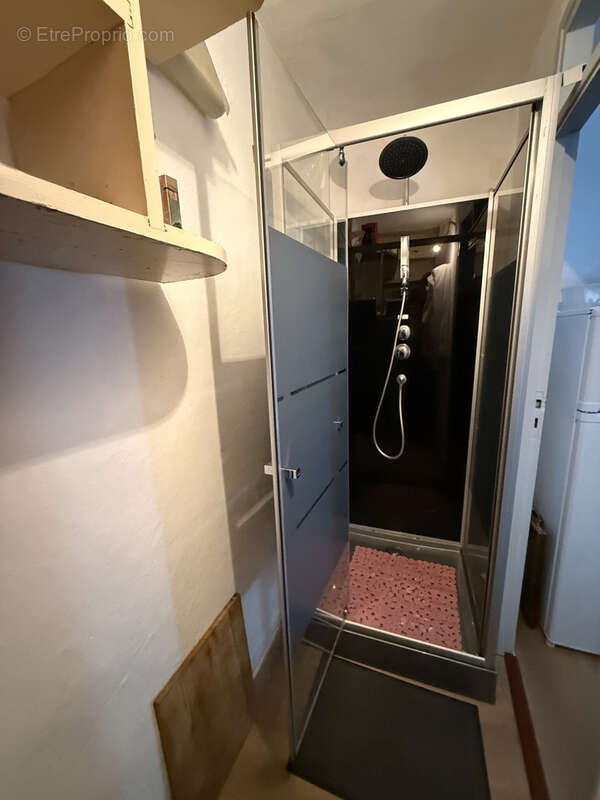 Maison à SAINT-FELIX-DE-SORGUES