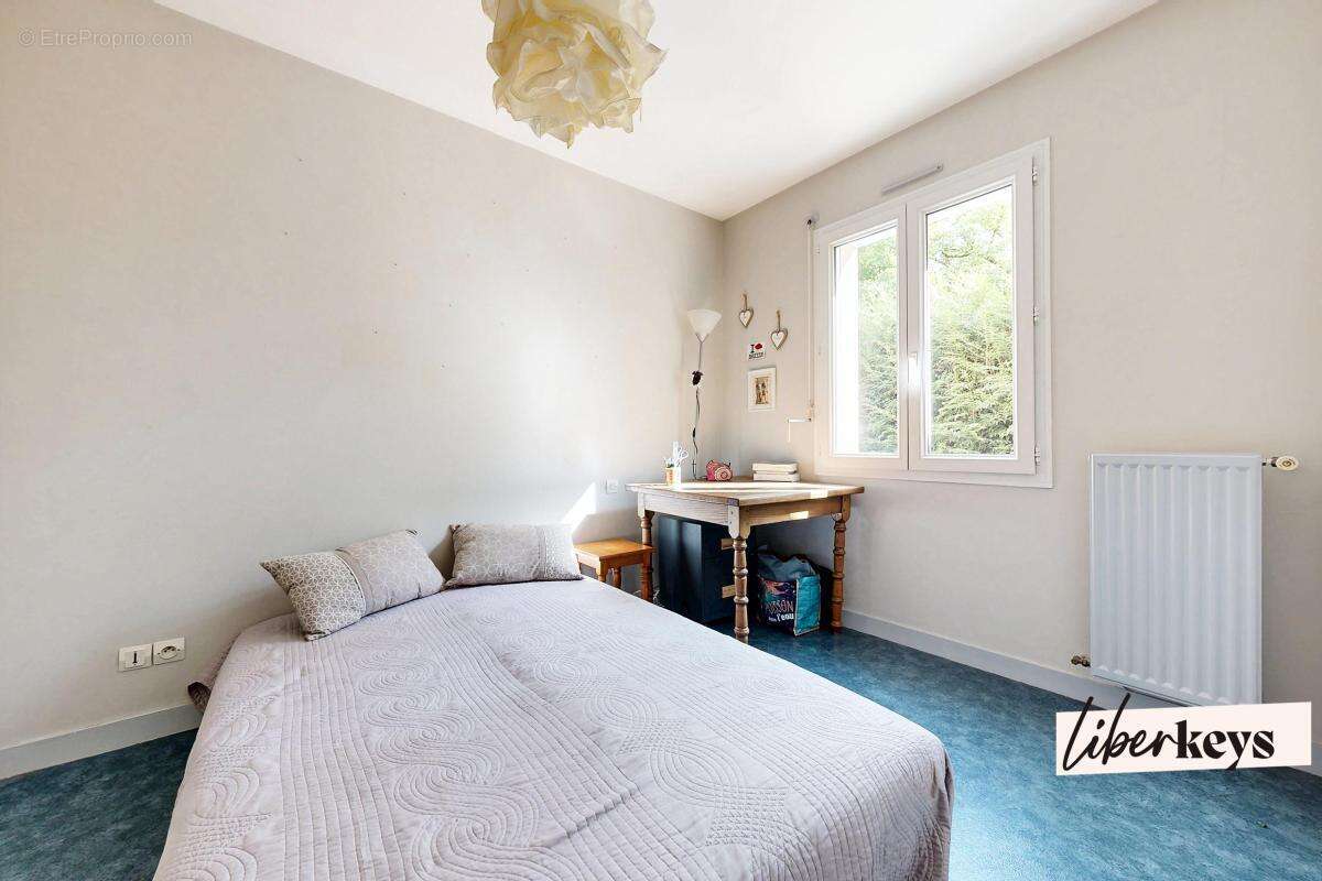 Maison à CHARTRES-DE-BRETAGNE