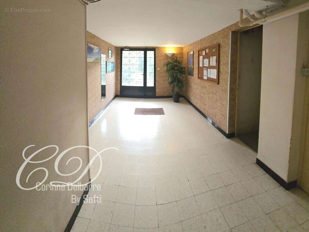 Photo 3 - Appartement à NIMES