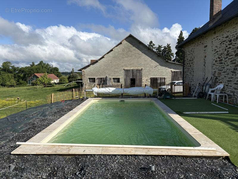 Maison à LUBERSAC