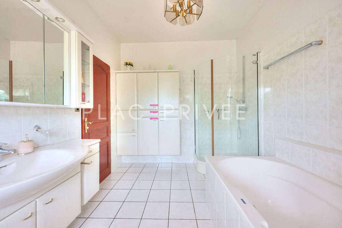 Maison à MALZEVILLE