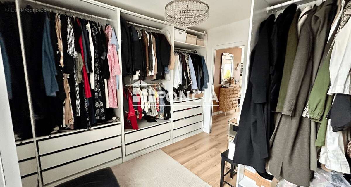 Appartement à CHOISY-LE-ROI