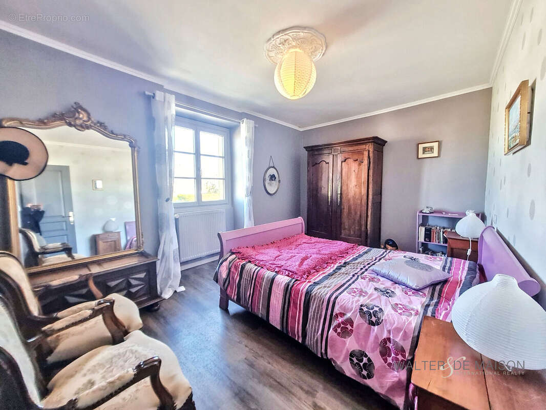 Maison à SAINT-DOMINEUC