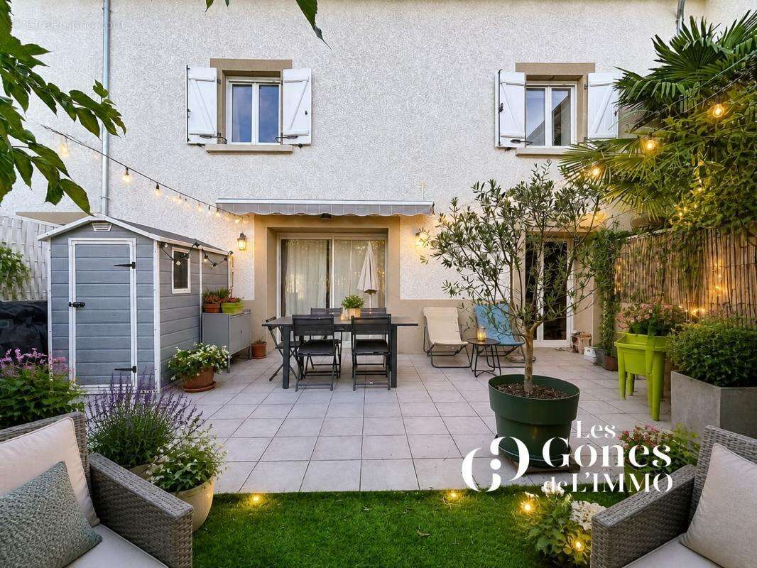 Appartement à CRAPONNE
