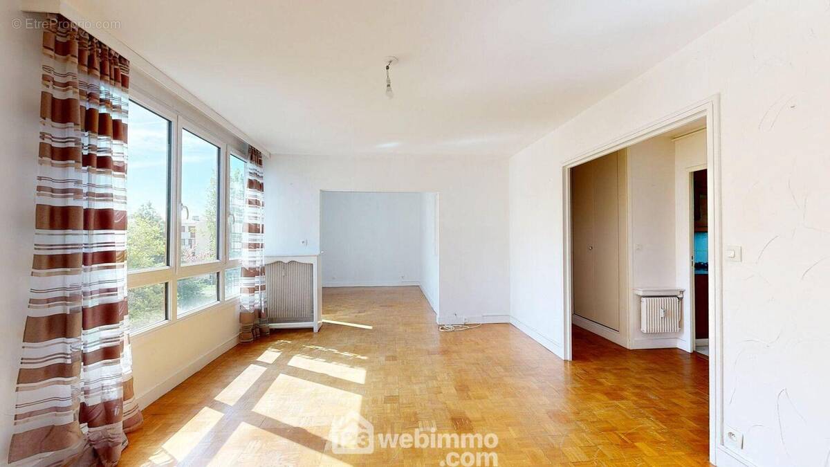 Appartement à COMPIEGNE