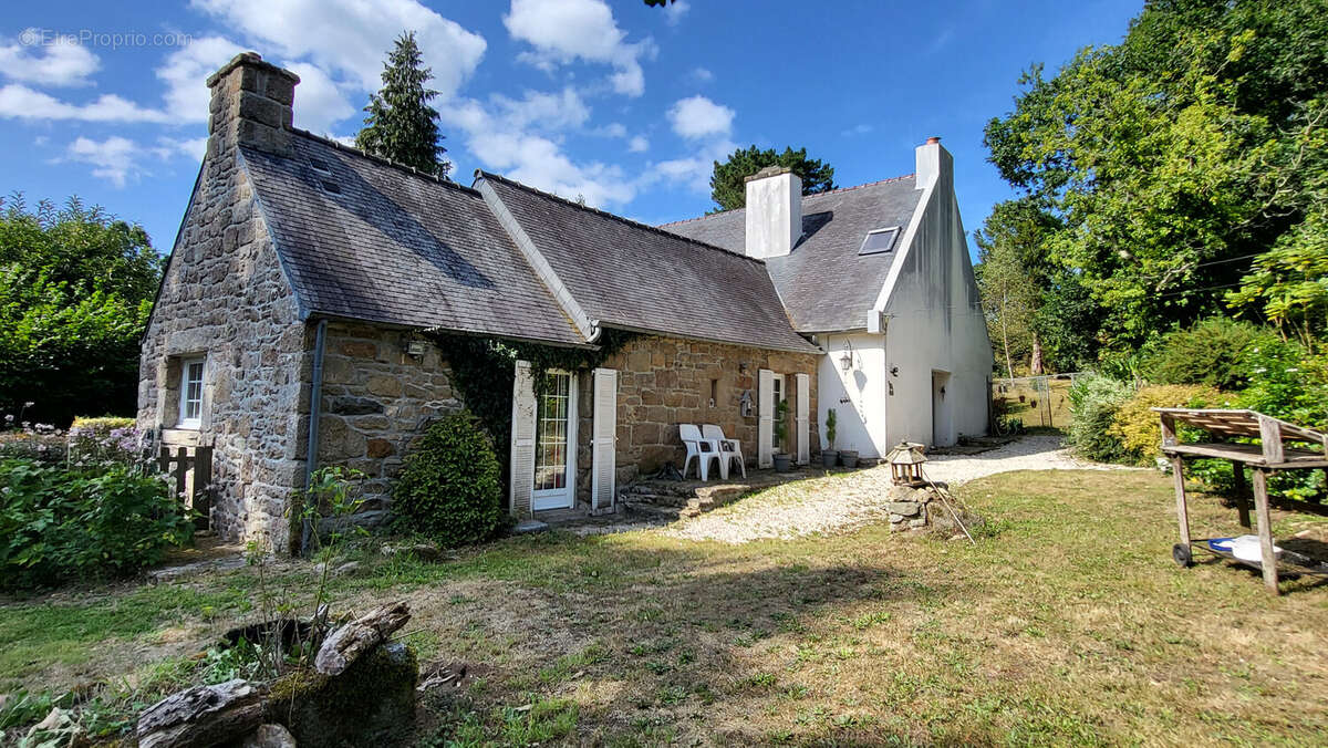 Maison à LE VIEUX-MARCHE