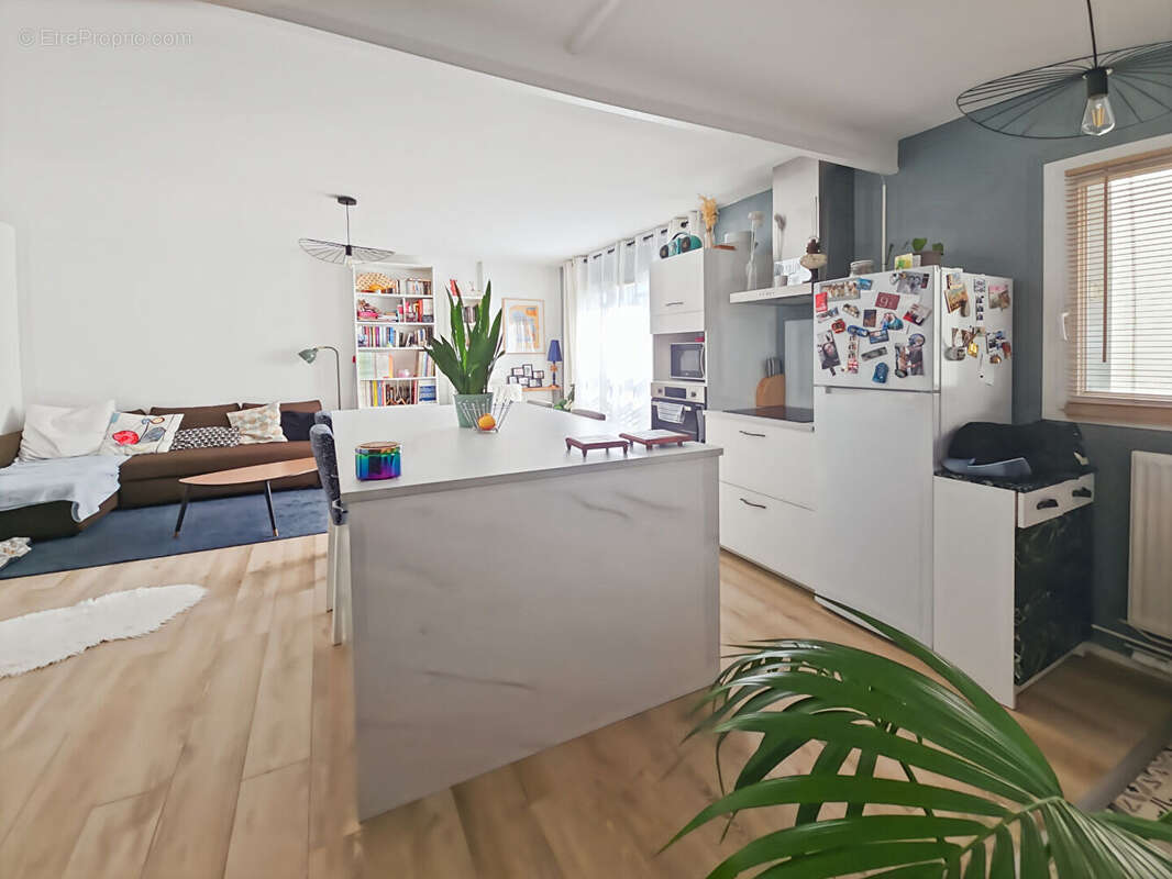 Appartement à PESSAC