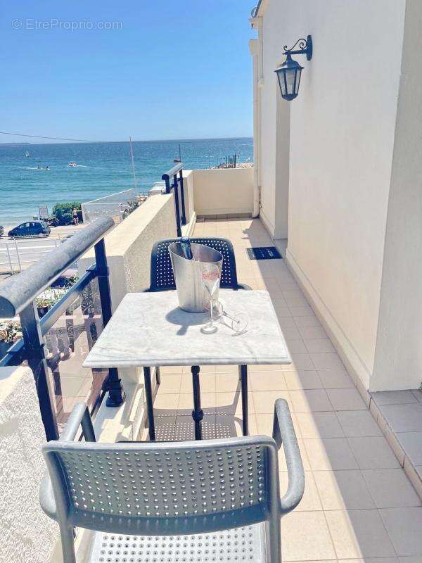 Appartement 2P, 50 m2,  face mer – Dernier étage avec terrasse plein sud - photo 2