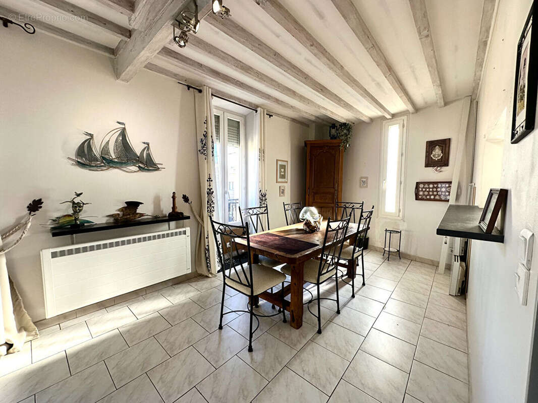 Appartement à CHATEAURENARD