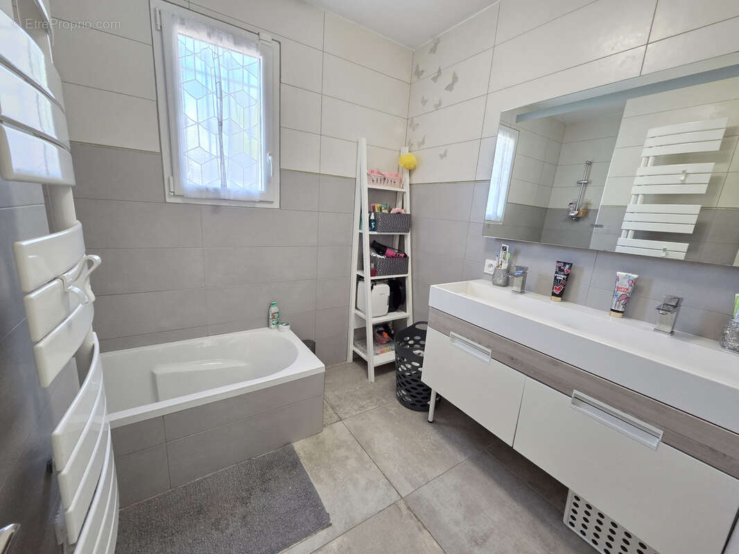 Maison à LES PENNES-MIRABEAU