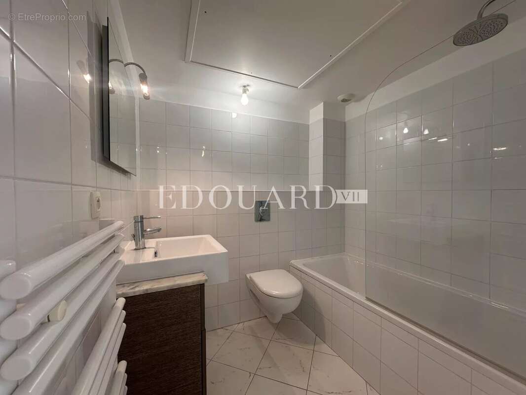 Appartement à CAP-D'AIL