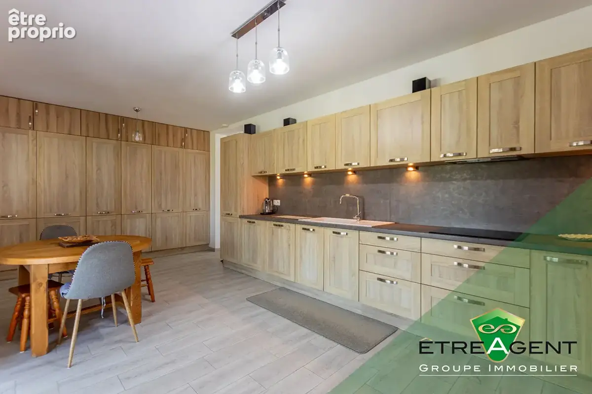Maison DEAUVILLE- 226 m² - 5 chambres - photo 10