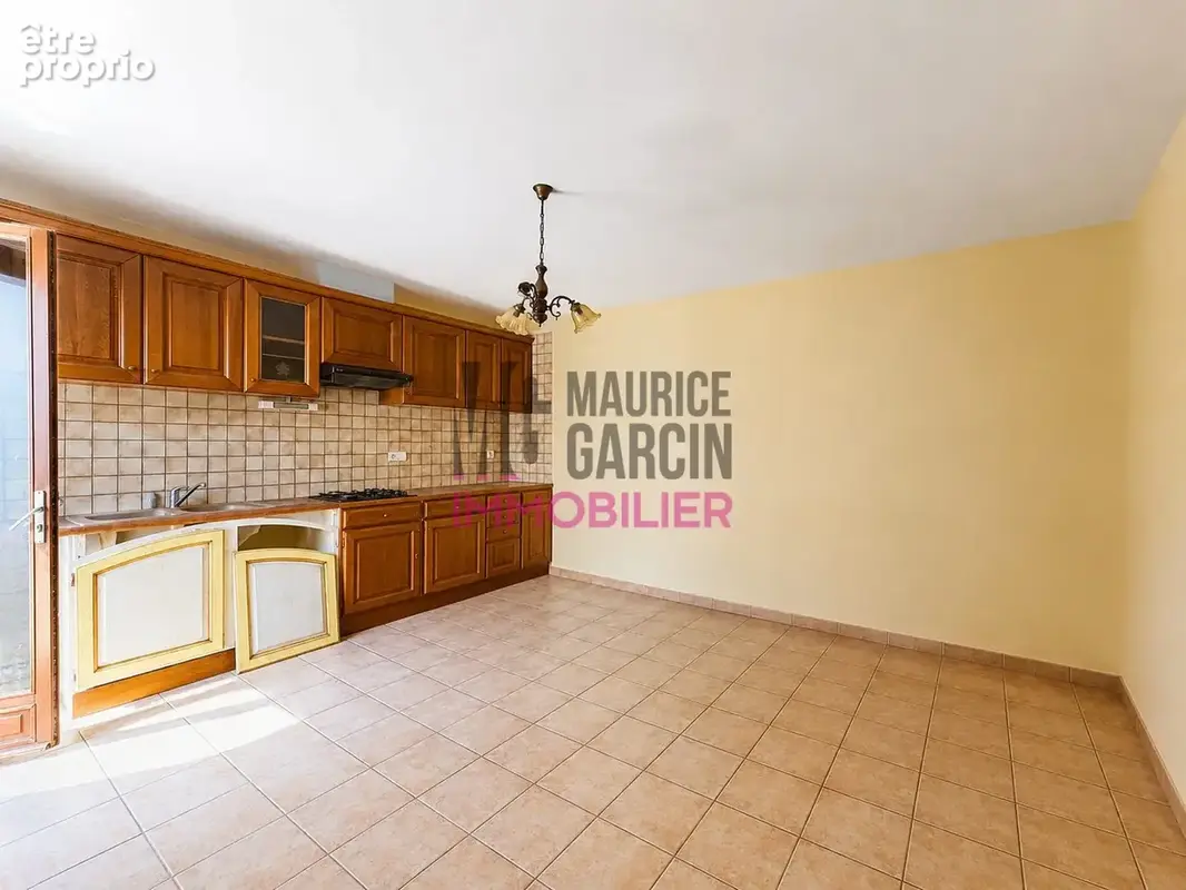 Maison 100 m² à Carpentras  - photo 4