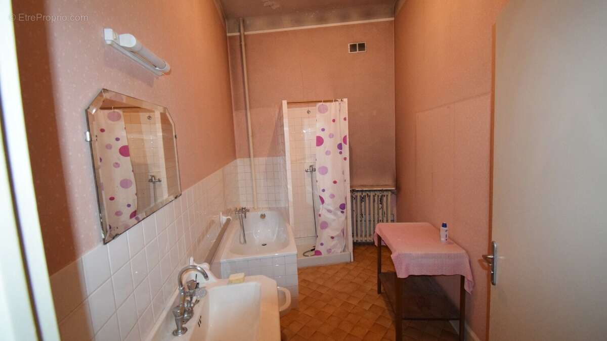 Appartement à VICHY