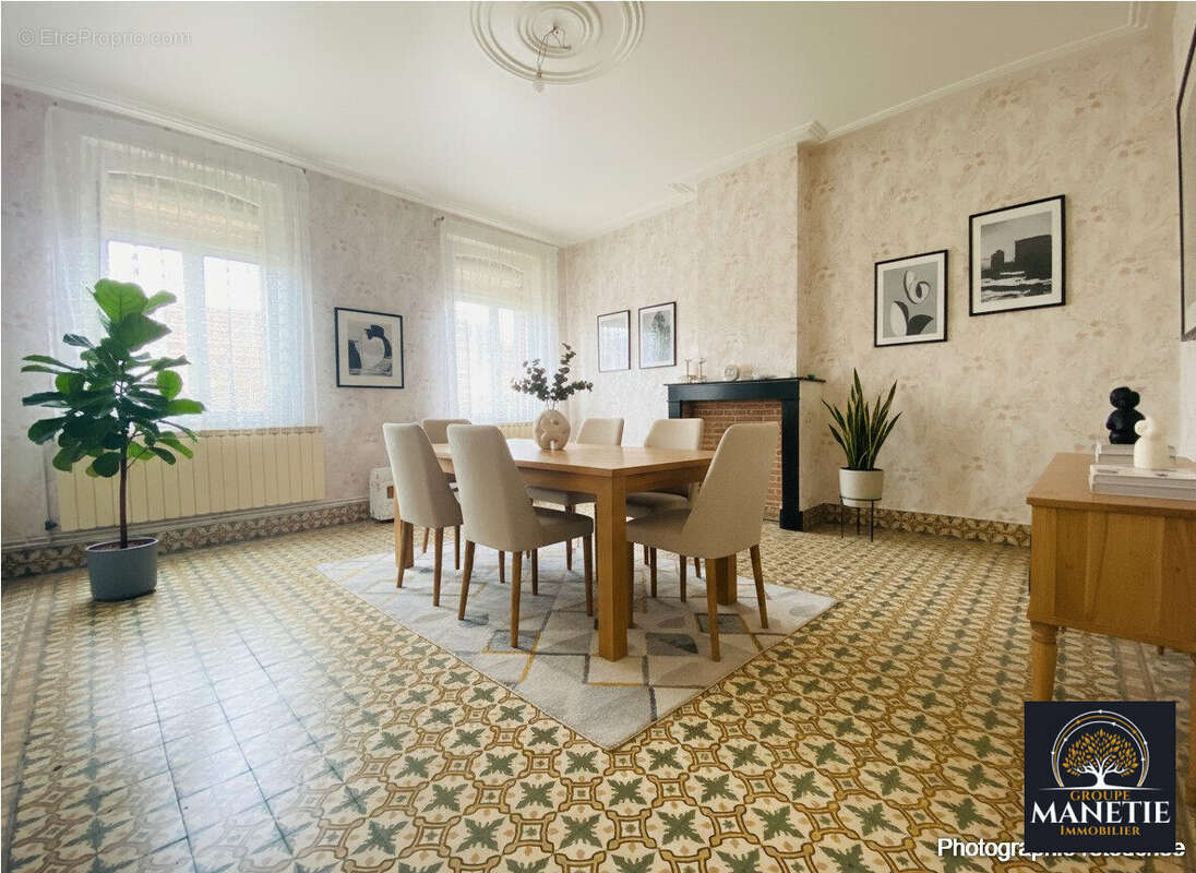 Maison 136 m² à Courcelles-Le-Comte  - photo 7