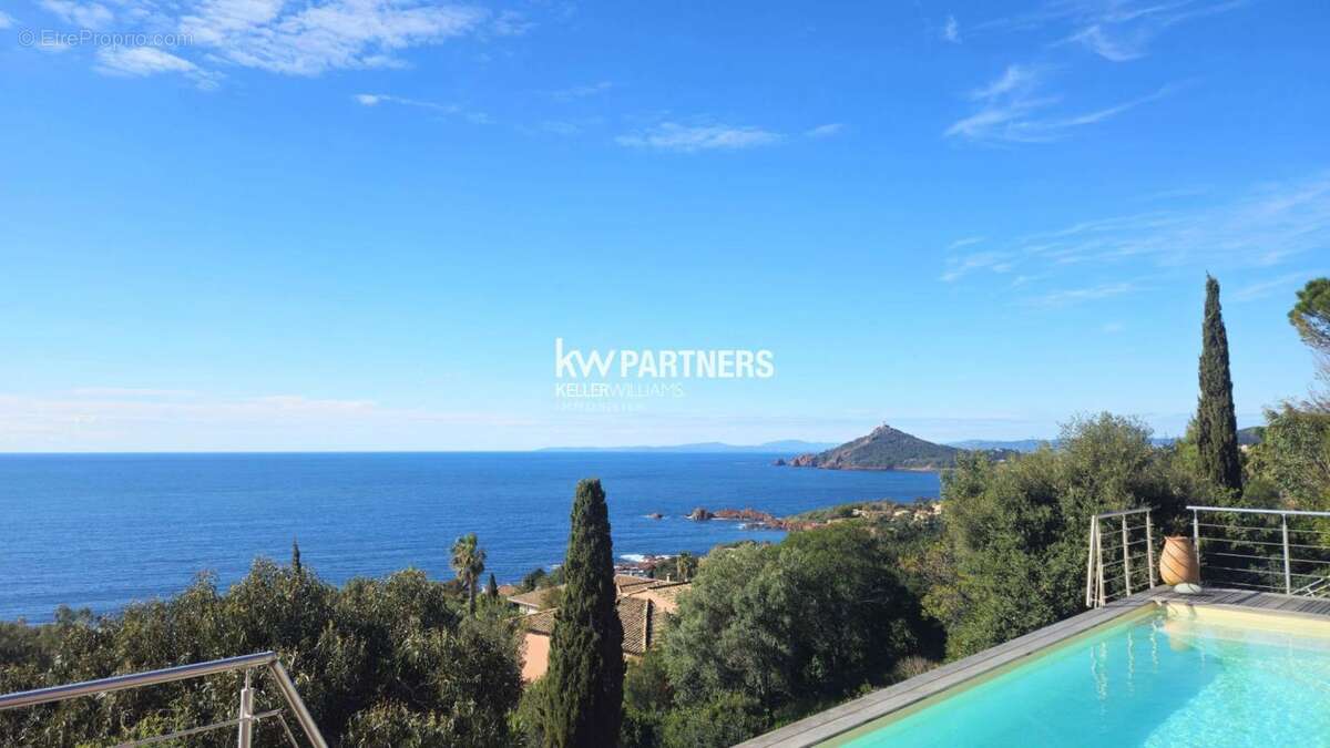 Maison à SAINT-RAPHAEL