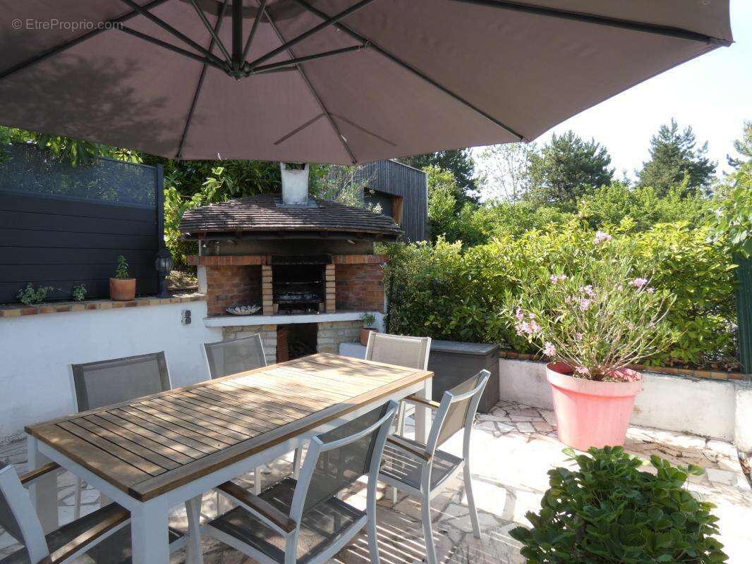 Maison 102 m² à Vaureal  - photo 2