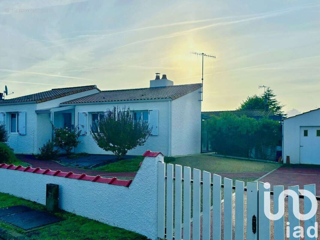 Photo 2 - Maison à LONGEVILLE-SUR-MER
