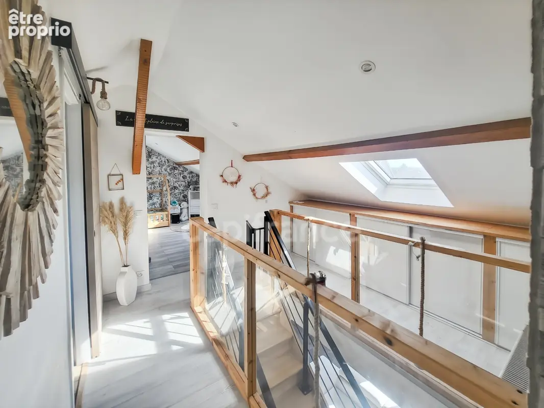 A seulement 7 minutes de Genlis, LONGCHAMP, belle maison spacieuse de 148 m² avec deux garages et piscine - photo 12
