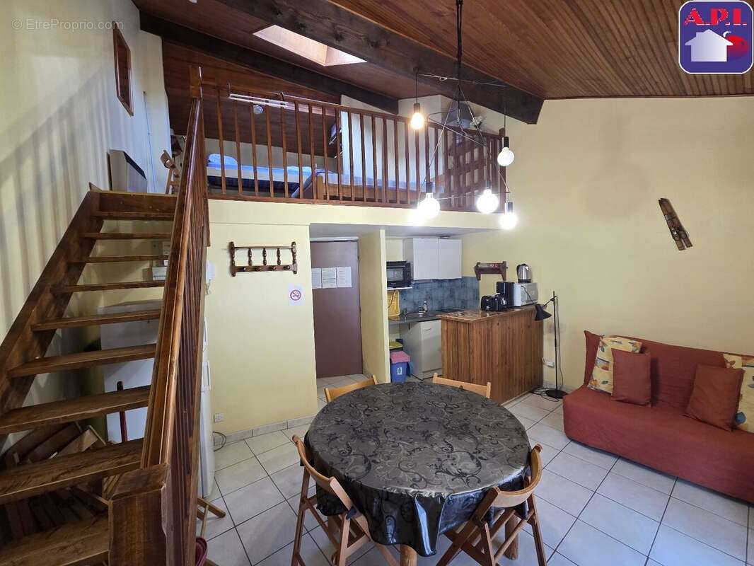 Appartement à AX-LES-THERMES