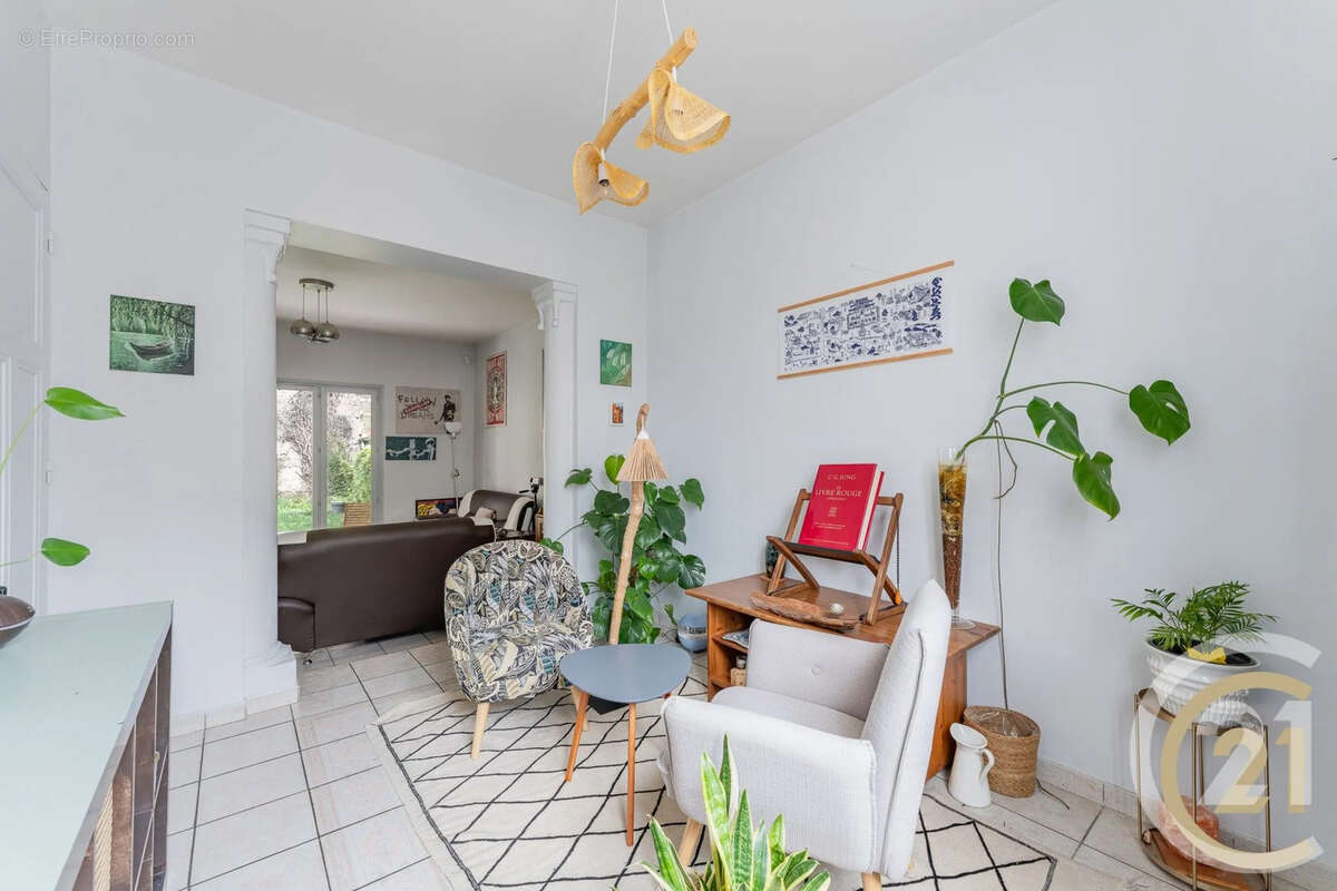 Maison à VILLEURBANNE