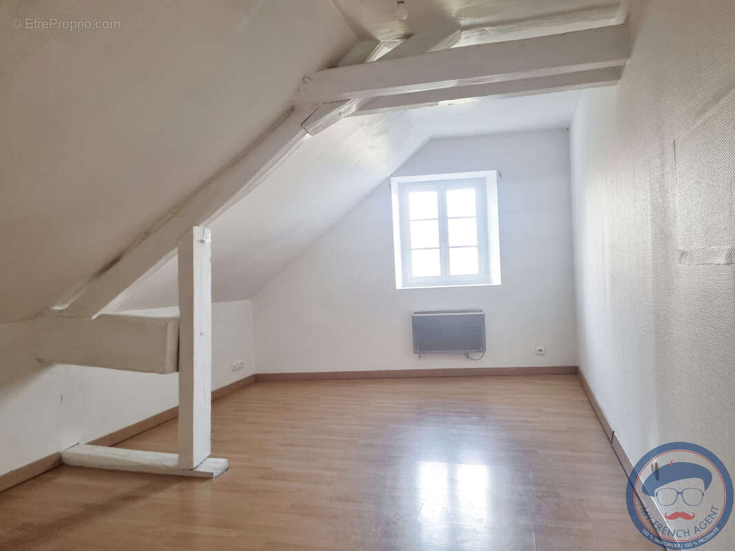 Maison à MONTRICHARD