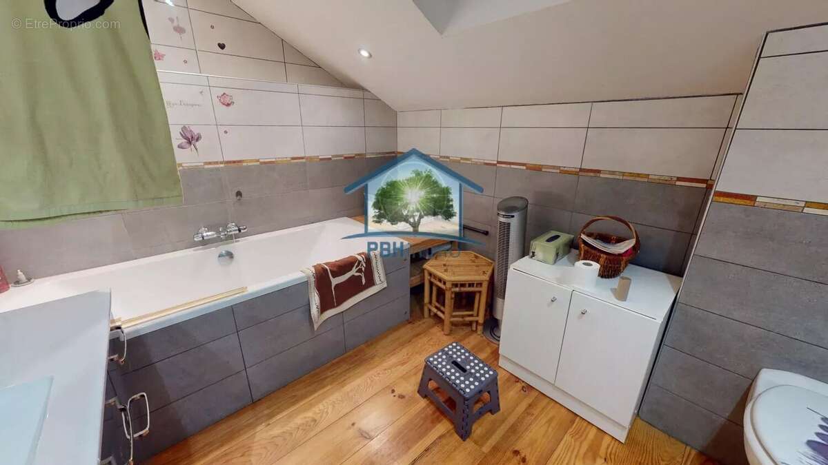 Maison à BOURG-LASTIC