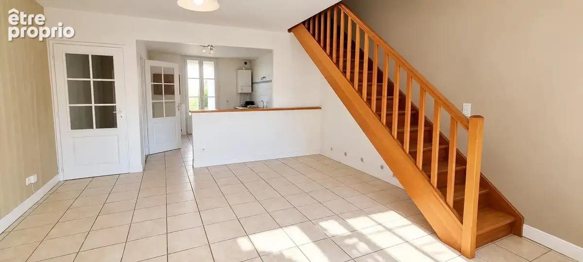 Exclusivite  : centre ville maison de ville avec terrasse et jardin ; - photo 5