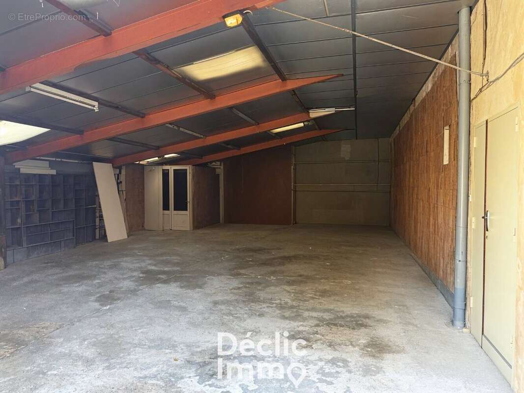 Maison à FARGUES-SAINT-HILAIRE