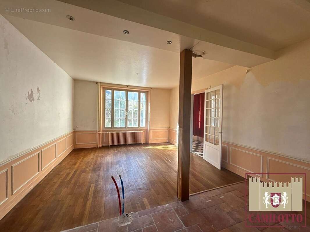 Maison à NOGENT-LE-ROI