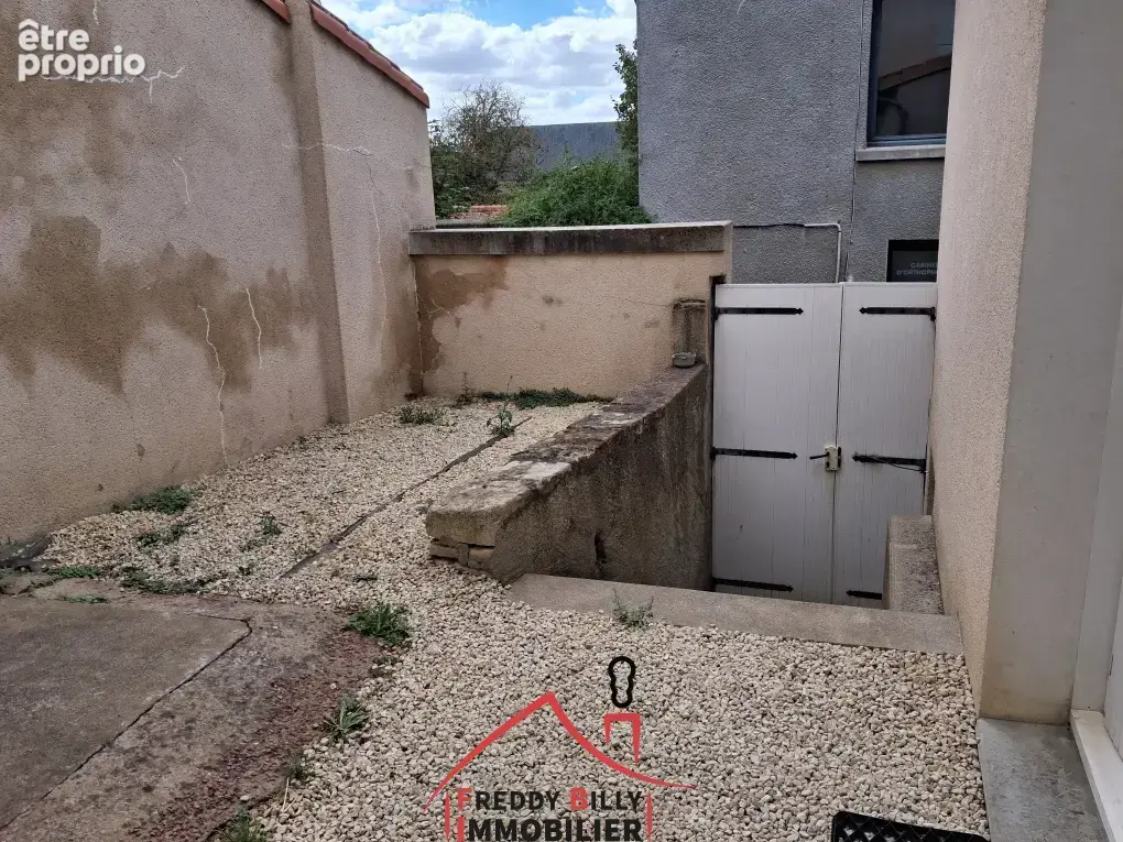 Ensemble immobilier de 2 maisons de 3 chambres chacune + 2 garages - photo 11