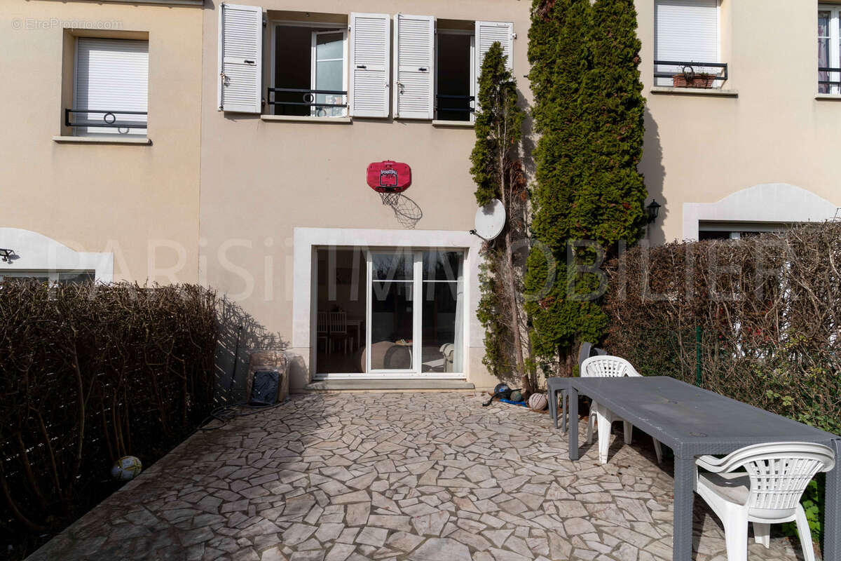 Maison à CORMEILLES-EN-PARISIS