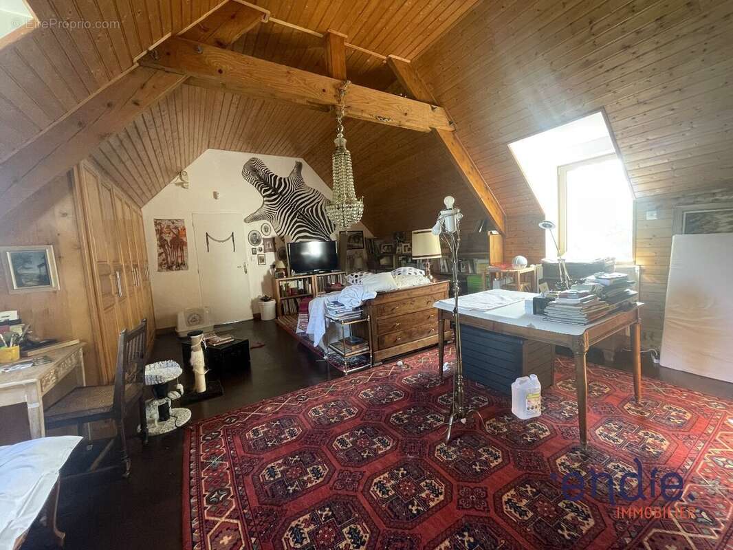 Maison à ISLE-ET-BARDAIS