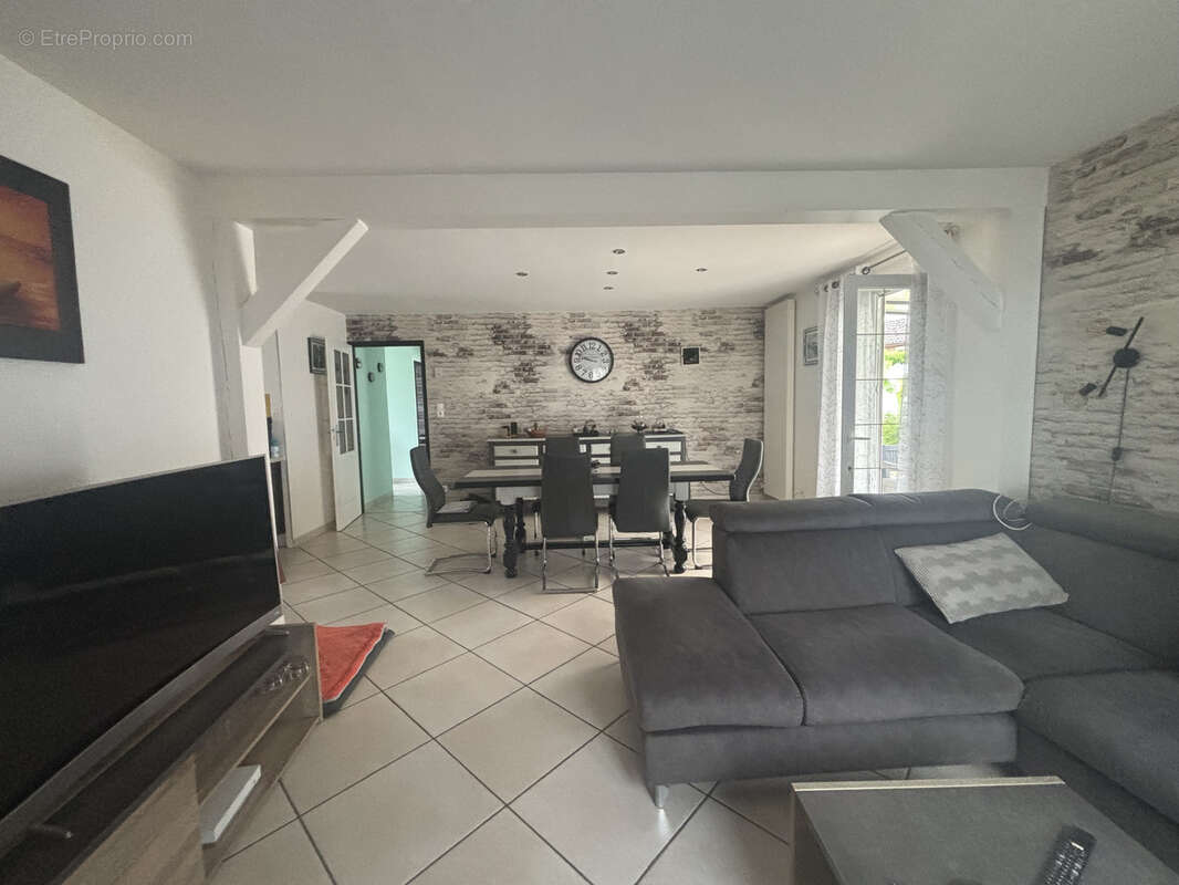 Maison à CHATILLON-SUR-SEINE