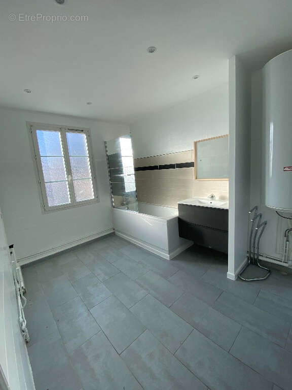 Maison à LE PETIT-QUEVILLY