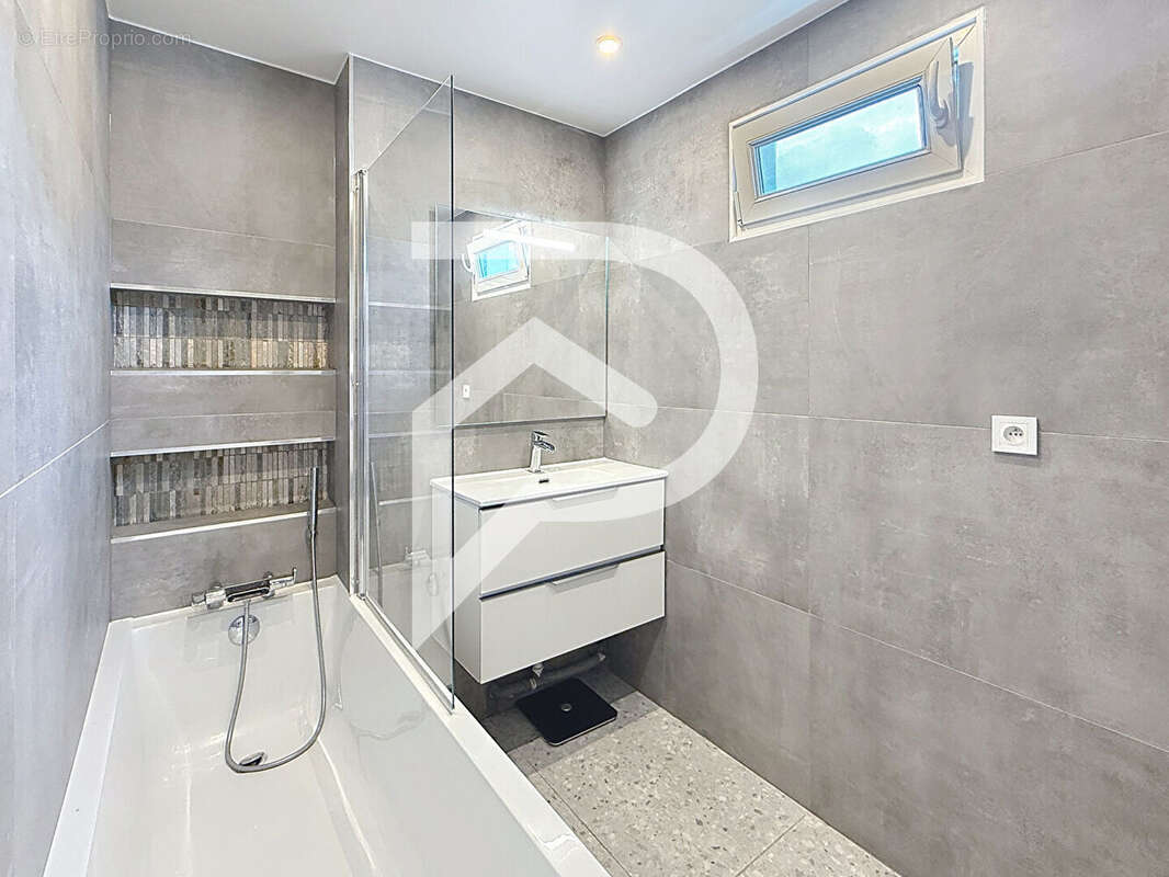 Appartement à CHENNEVIERES-SUR-MARNE